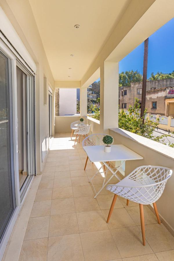 Apartment Luxurious Close To The Sea
